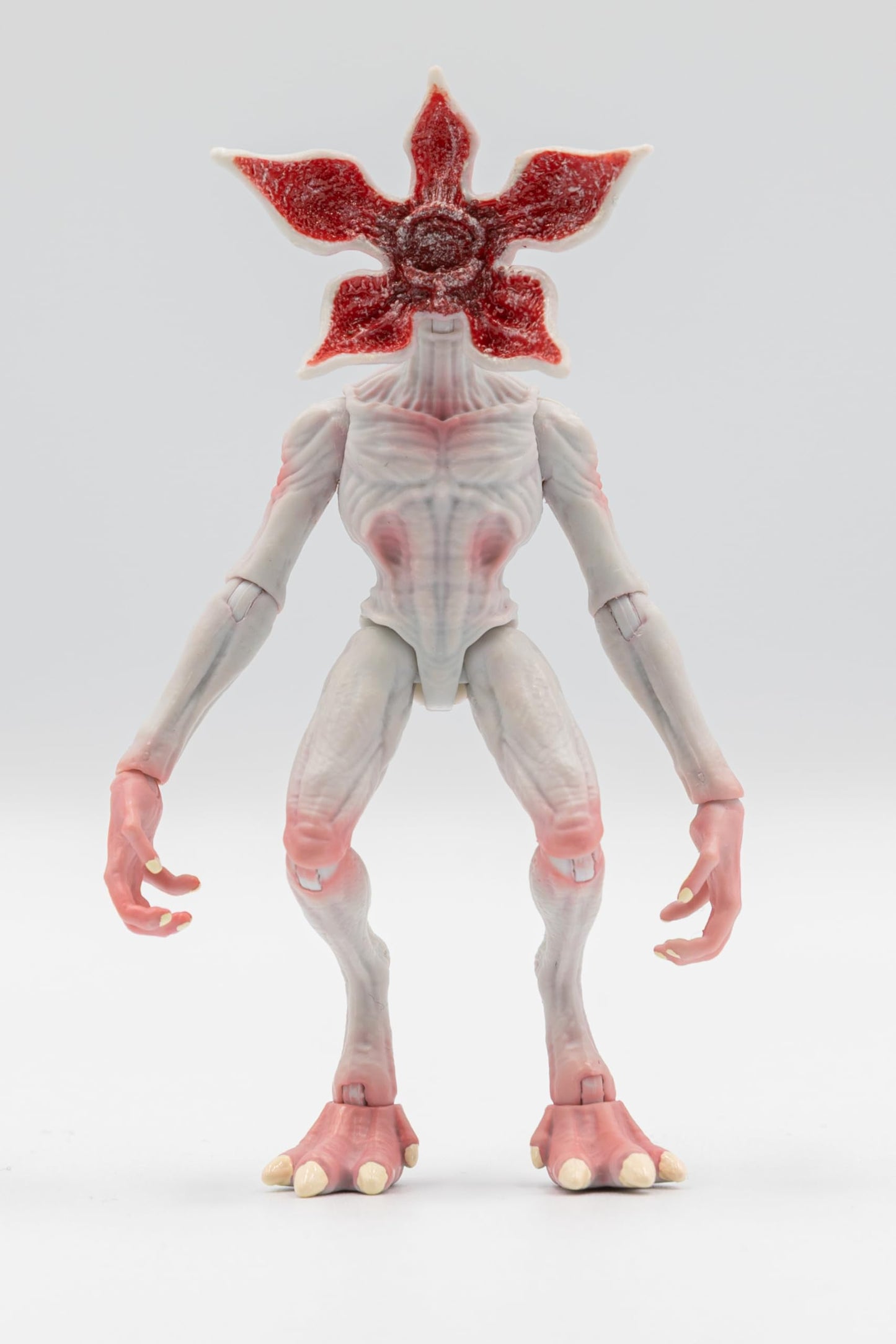 Stranger Things Demogorgon (Season 5) - 4-Inch Articulated Action Figure with Unique Accessory