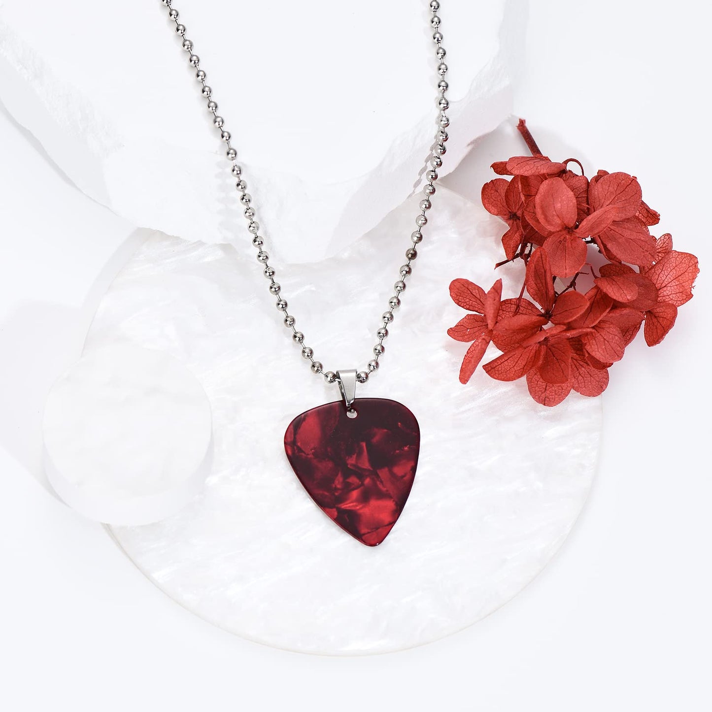 Teemotutu Eddie Necklace Strange Horror Thing Guitar Pick Pendant Necklace Holiday Gift Halloween Costume Cospaly Jewelry