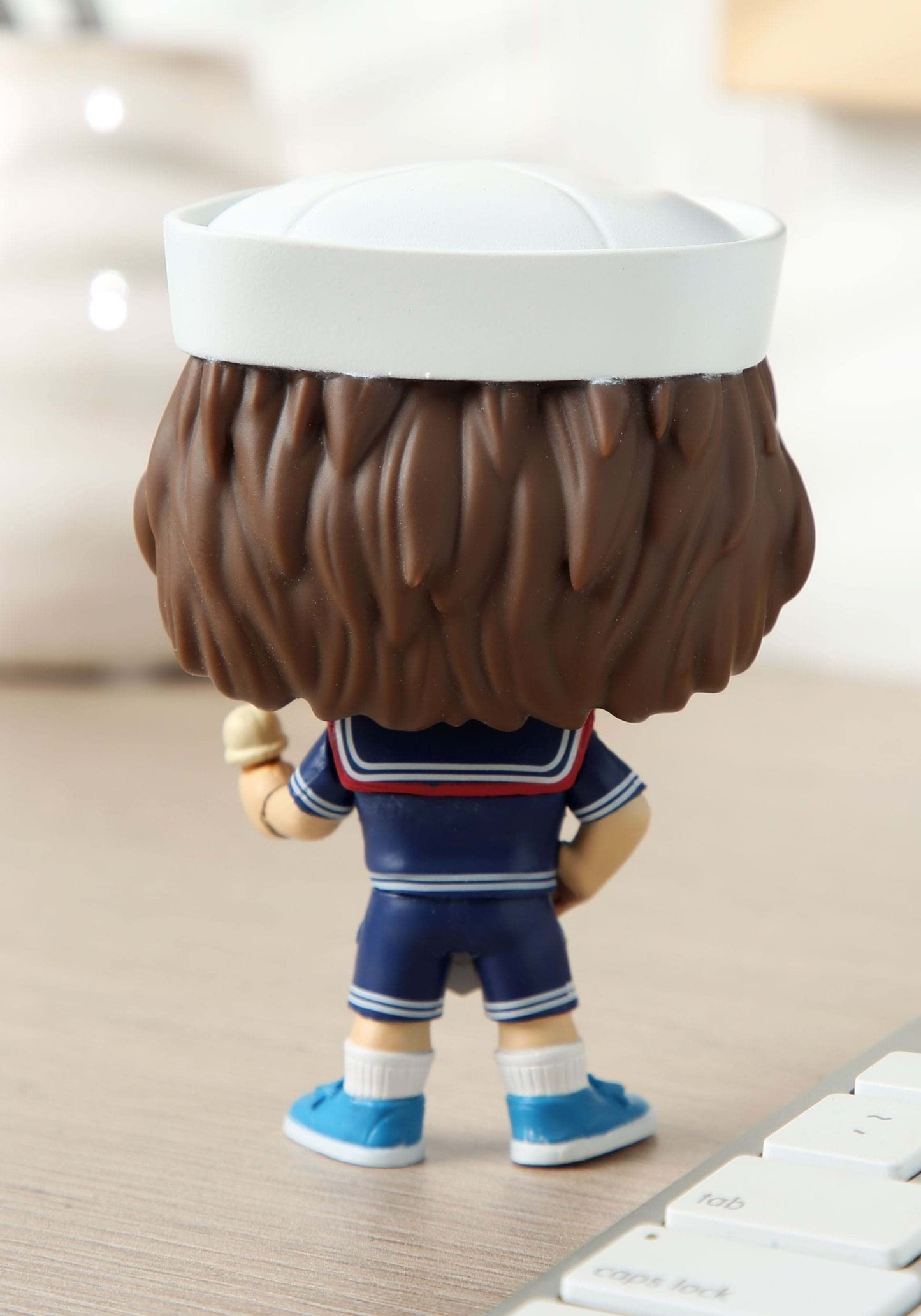 Funko Pop Television: Stranger Things - Steve Harrington with Hat & Ice Cream - Collectable Vinyl Figure - Gift Idea - Official Merchandise - Toys for Kids & Adults - Fantasy Fans