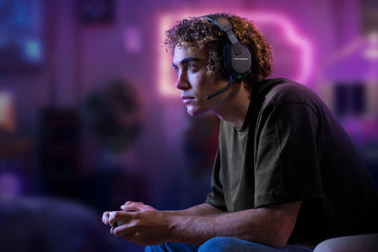 Turtle Beach Stealth 600 Wireless Multiplatform Amplified Gaming Headset for PS5, PS4, PC, & Mobile – Bluetooth, 80-Hr Battery, Noise-Cancelling Flip-to-Mute Mic, 50mm Speakers – Black