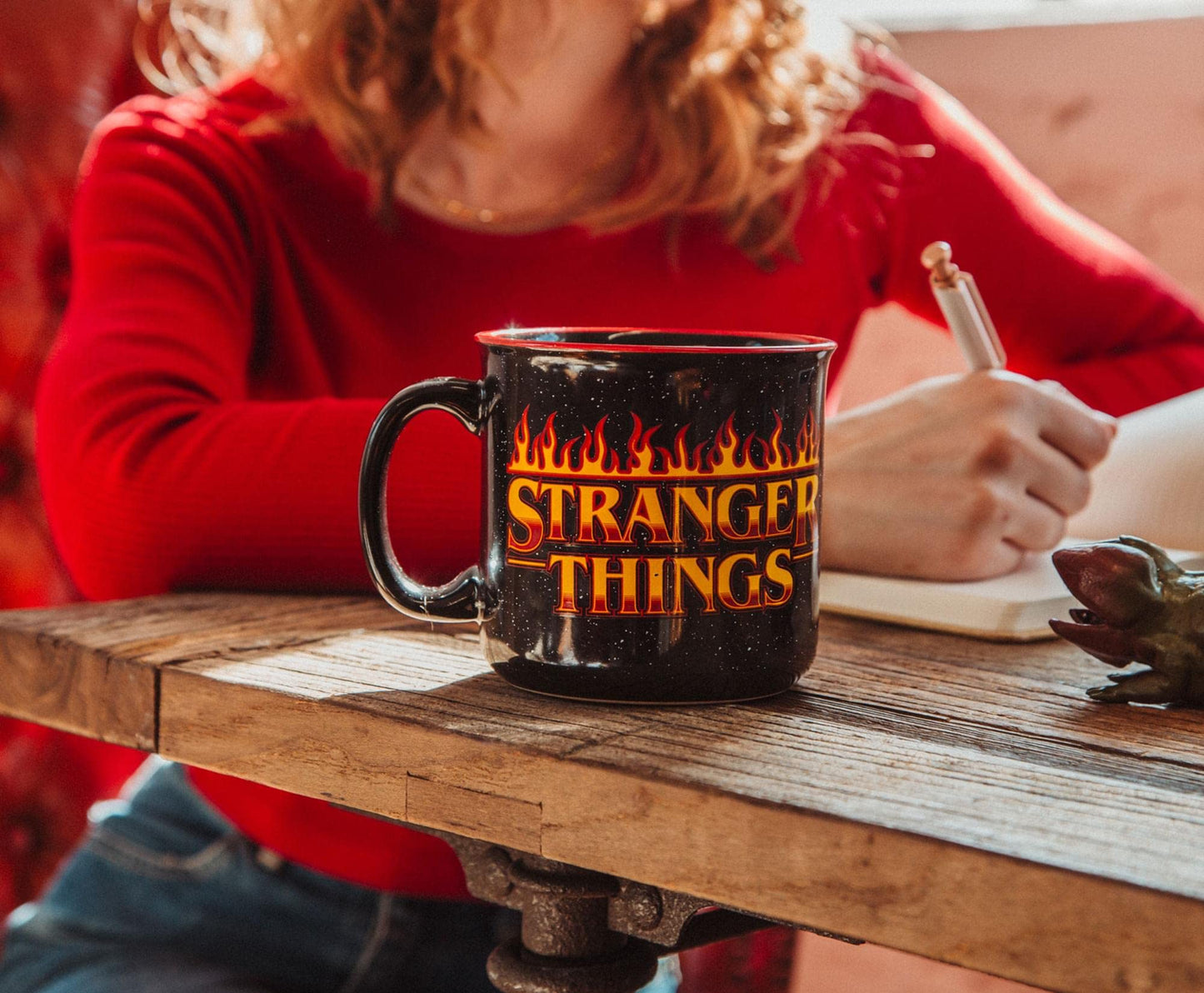 Silver Buffalo Stranger Things Hellfire Club 20-Ounce Ceramic Camper Mug | BPA-Free Travel Coffee Cup For Espresso, Cocoa, Tea