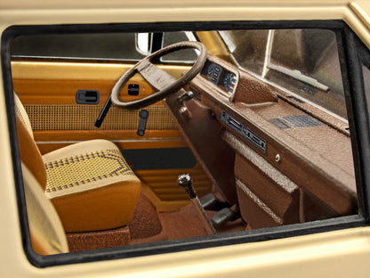 Revell 14559 Stranger Things VW T3 Surfer Boy Pizza Van 1:25 Scale 90-Piece Skill Level 3 Model Building Kit